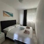 Mir Apartamento Makarska