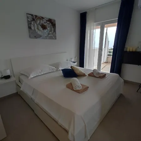 Mir Apartamento *