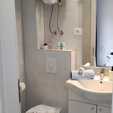 Mir Apartment Makarska